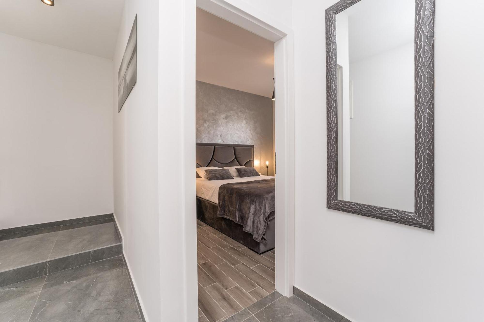 Luxury D Apartments ビビニェ 部屋 写真